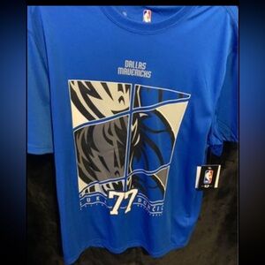 Luka Doncic #77 Men’s Shirt size large. New with tags